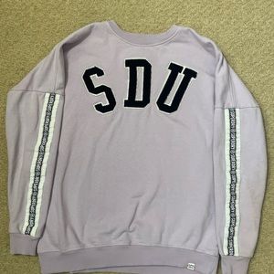 Superdry thrifted sweater ‼️